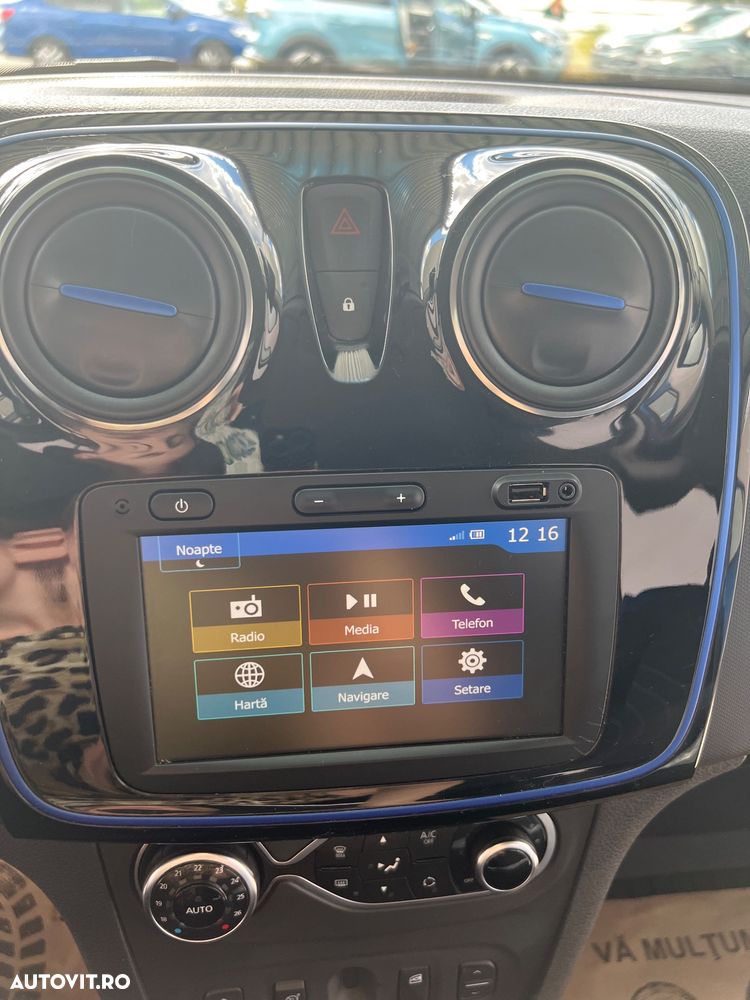Dacia Sandero Stepway TCe 90 MT6 Comfort - 32