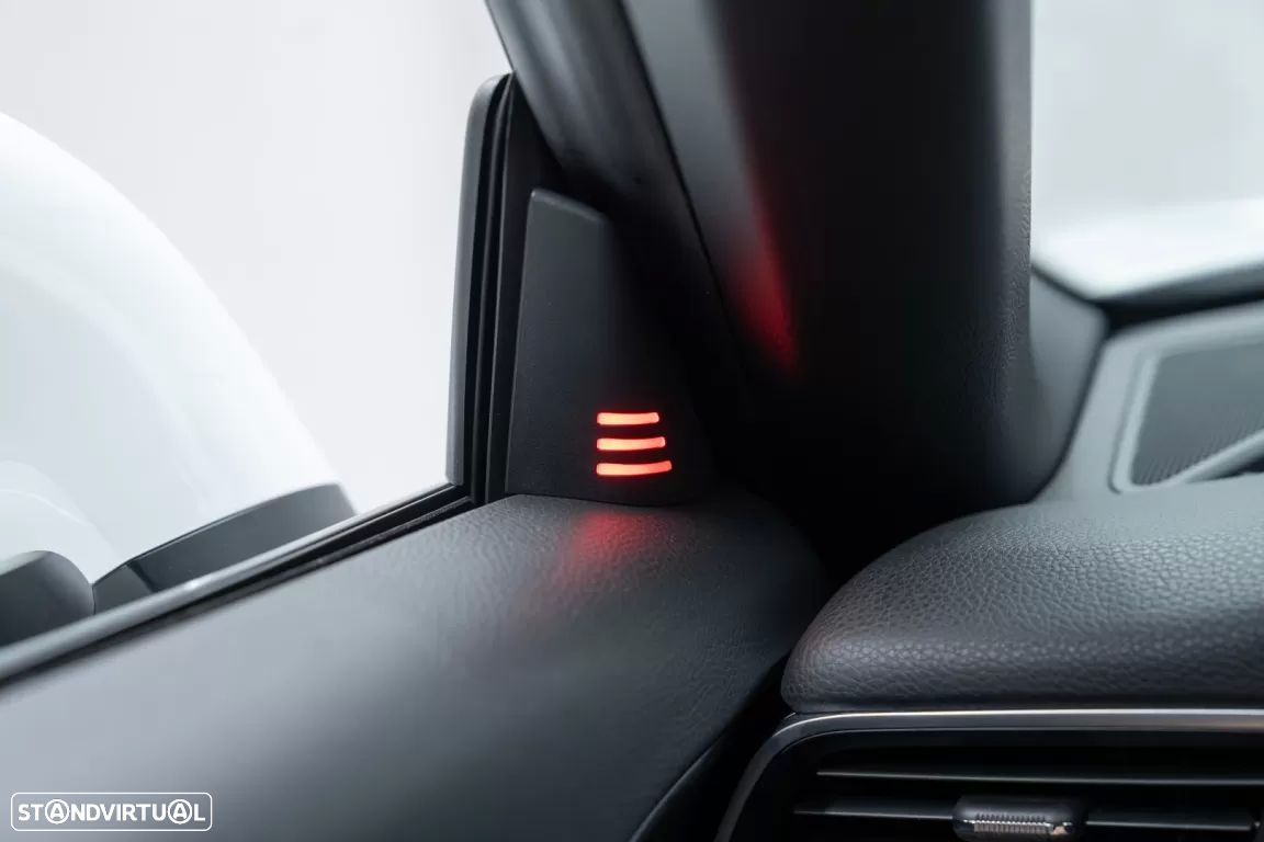 Porsche 911 (991) Carrera GTS PDK - 21