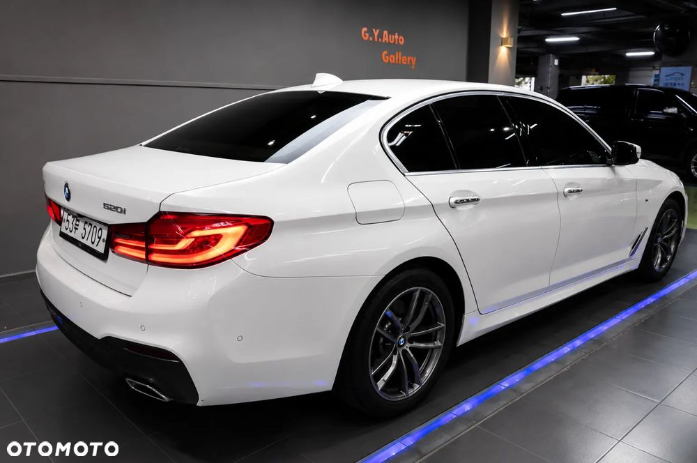 BMW Seria 5 530i M Sport Edition - 3