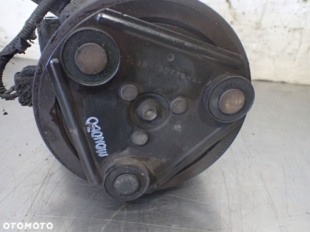 SPRĘŻARKA KLIMATYZACJI FORD MONDEO MK3 2.0 - 2