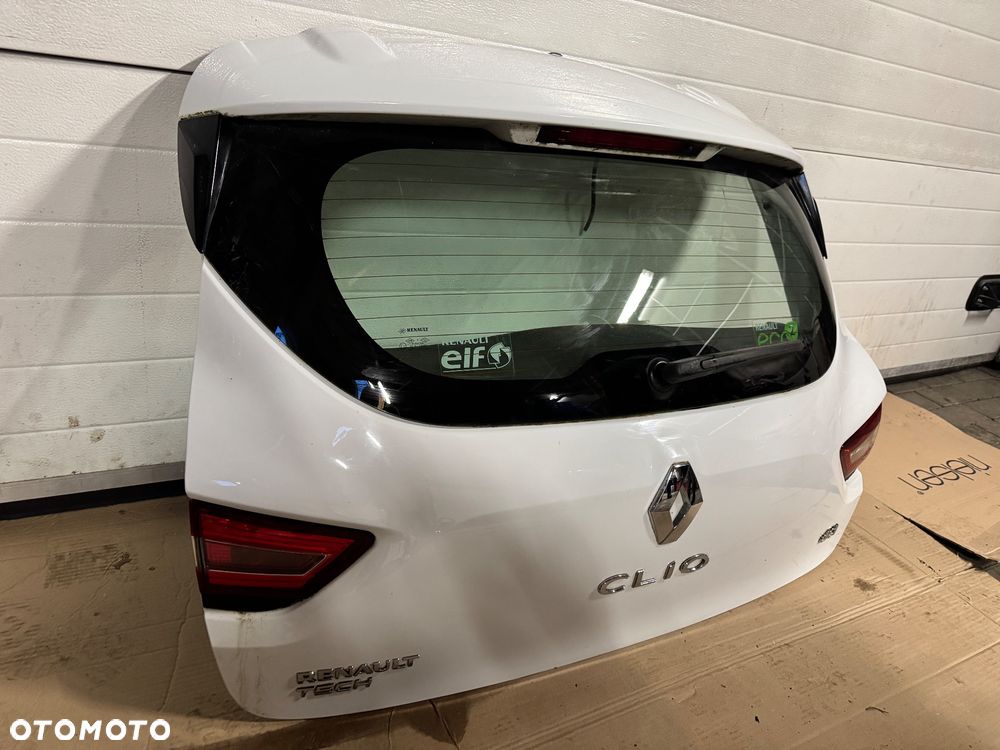RENAULT CLIO IV HB KLAPA BAGAŻNIKA DV369 - 2