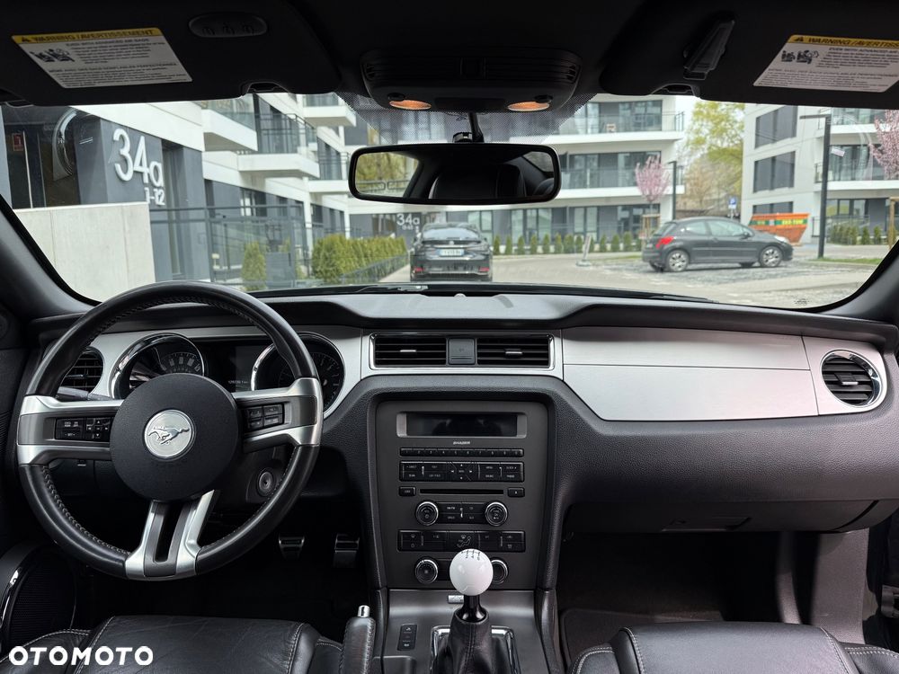 Ford Mustang 5.0 V8 GT - 15