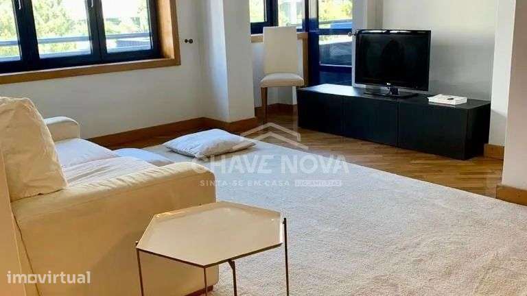 Apartamento T2 Mobilado para Arrendamento – Rua de Calouste Gulbenkian - Grande imagem: 5/12