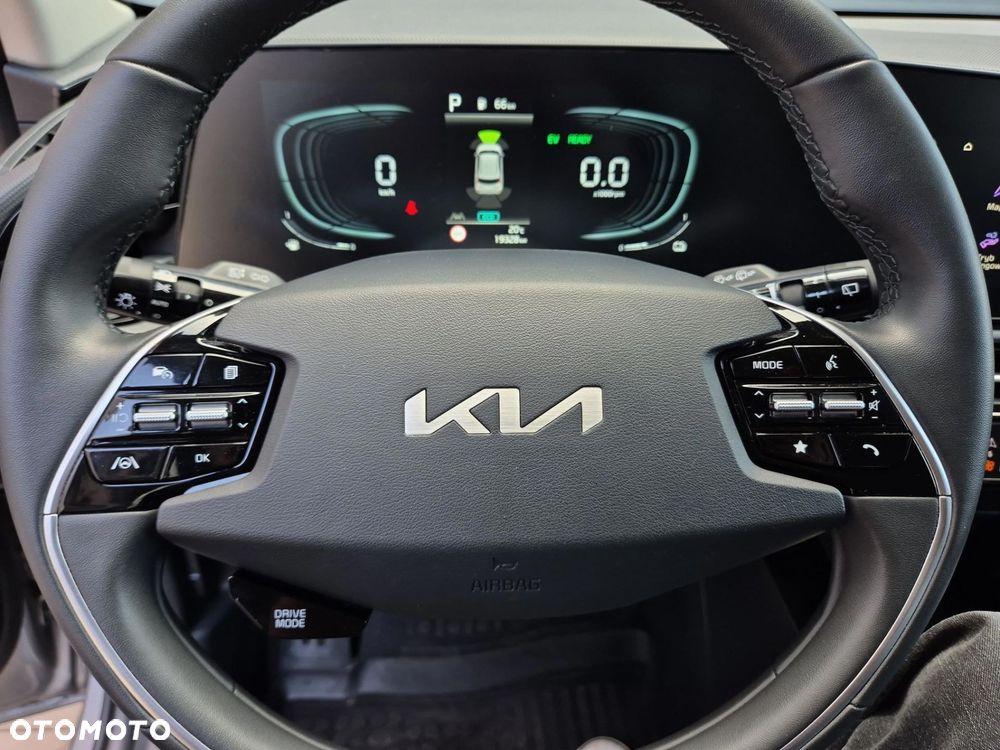 Kia Niro 1.6 GDI Hybrid M - 23