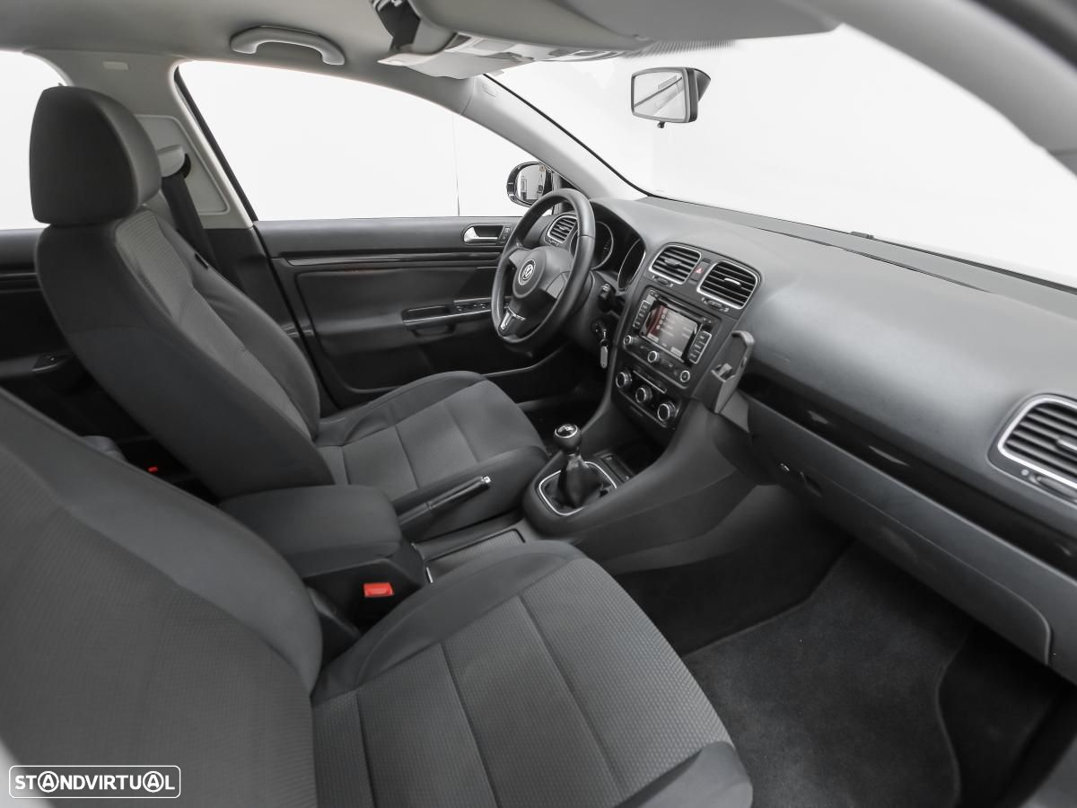 VW Golf Variant - 10