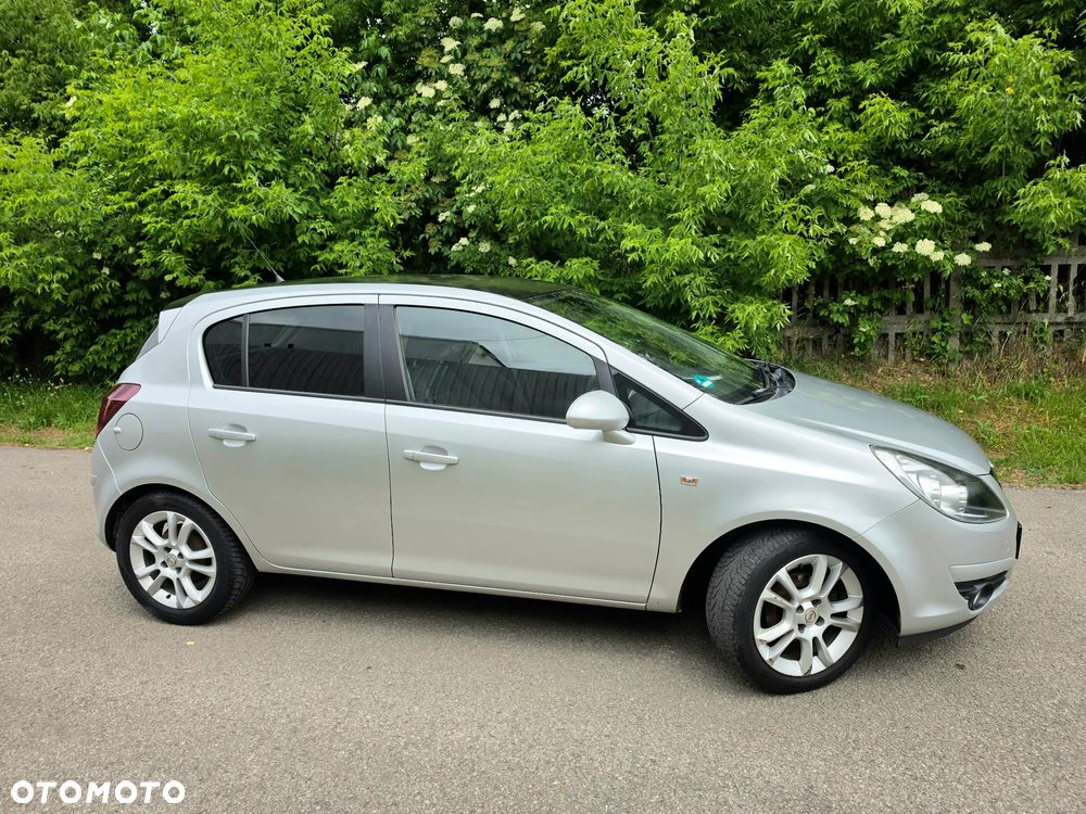Opel Corsa 1.2 16V Sport - 5