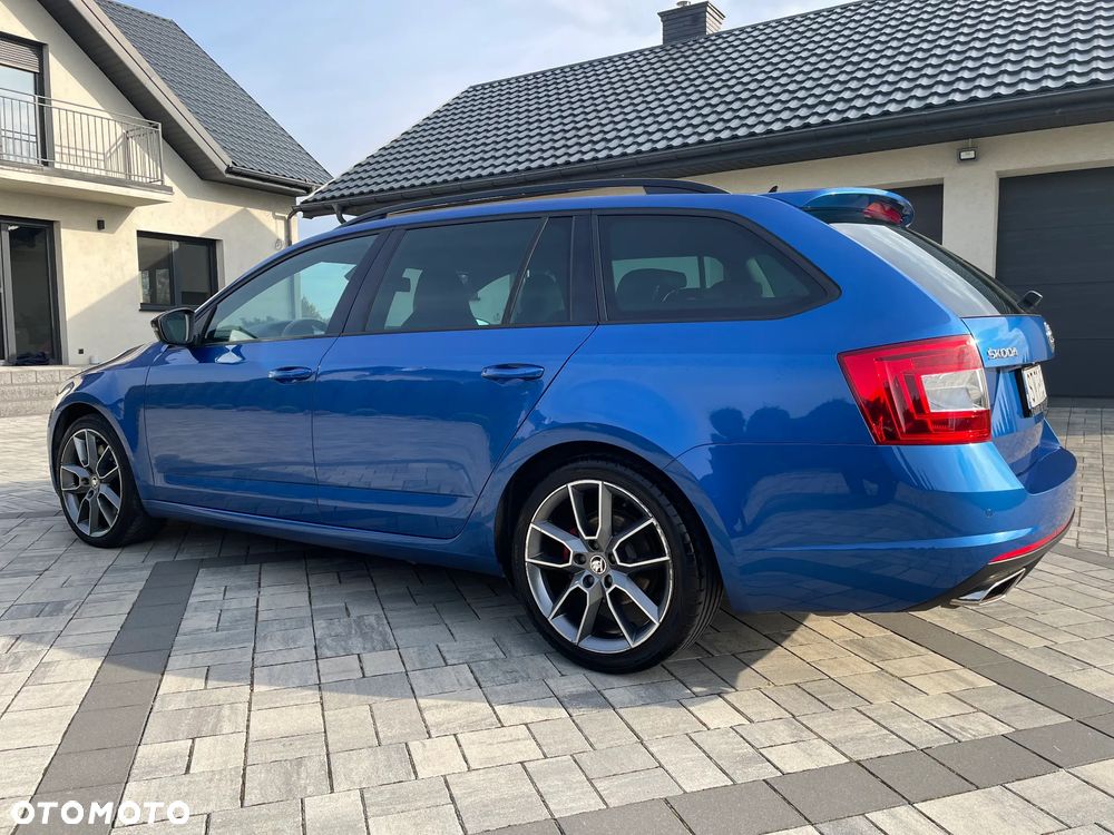 Skoda Octavia 2.0 TDI RS - 22