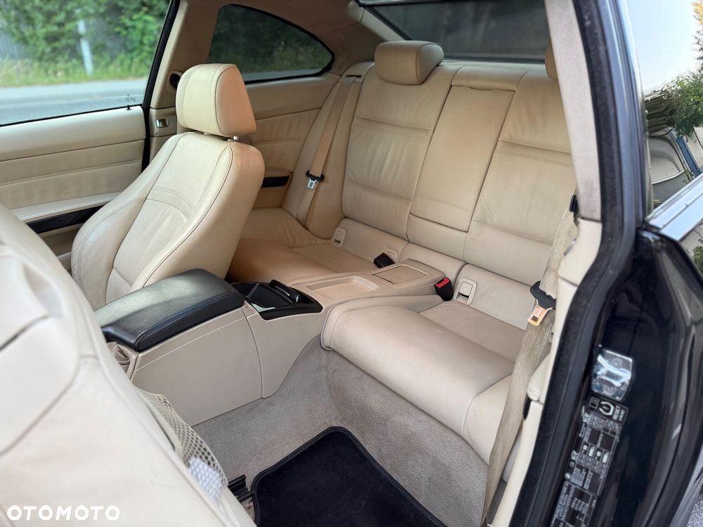 BMW Seria 3 320d - 6