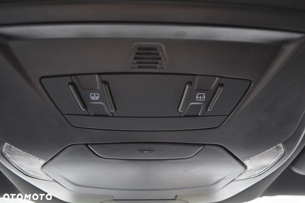 Ford Kuga 2.0 TDCi 4x4 Individual - 34