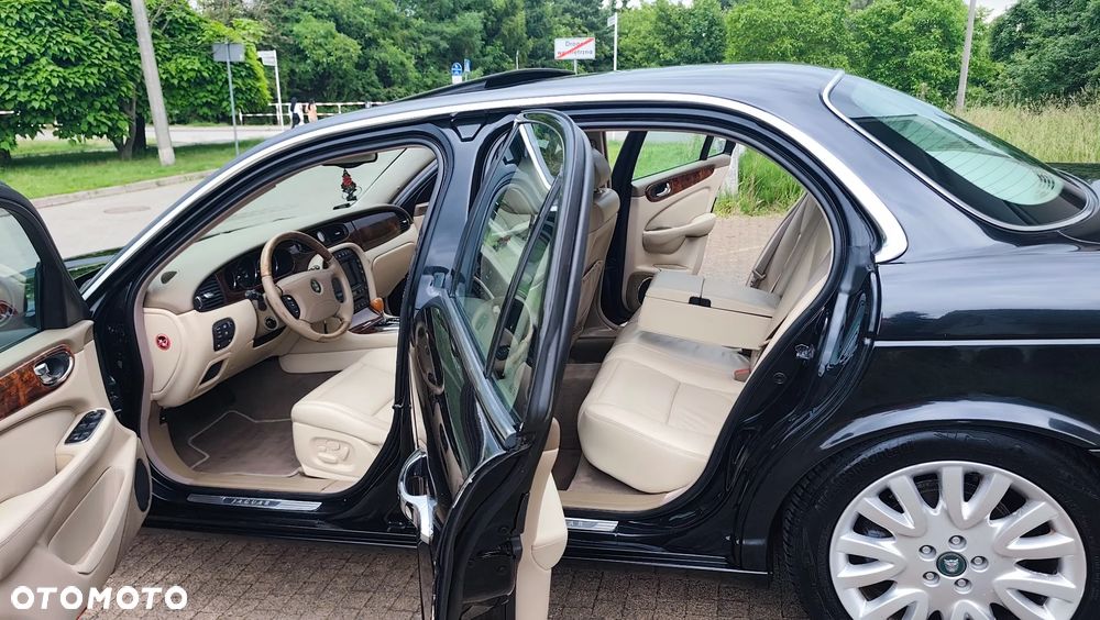 Jaguar XJ XJ6 3.0 Executive - 4