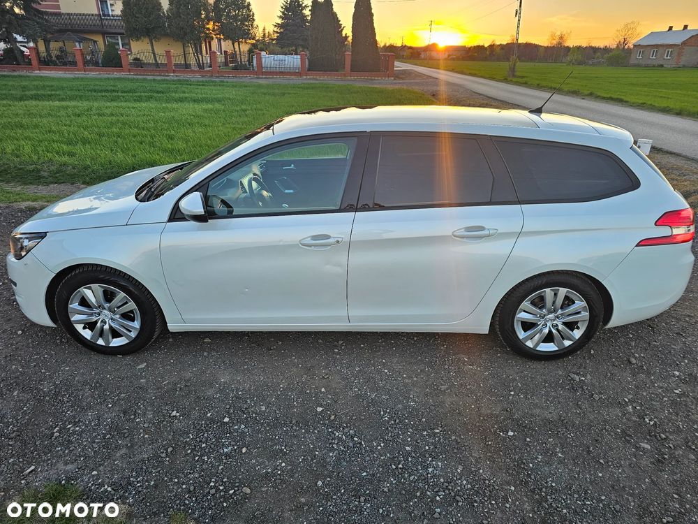 Peugeot 308 - 21