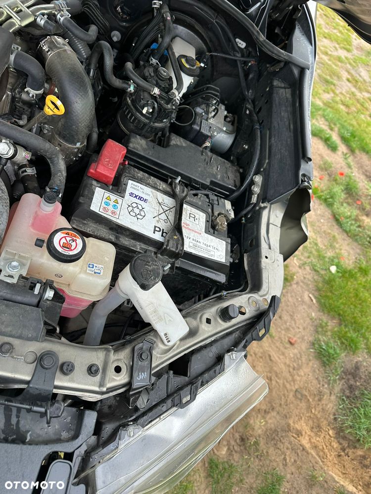 Toyota Hilux 4x4 Extra Cab Autm Executive - 14