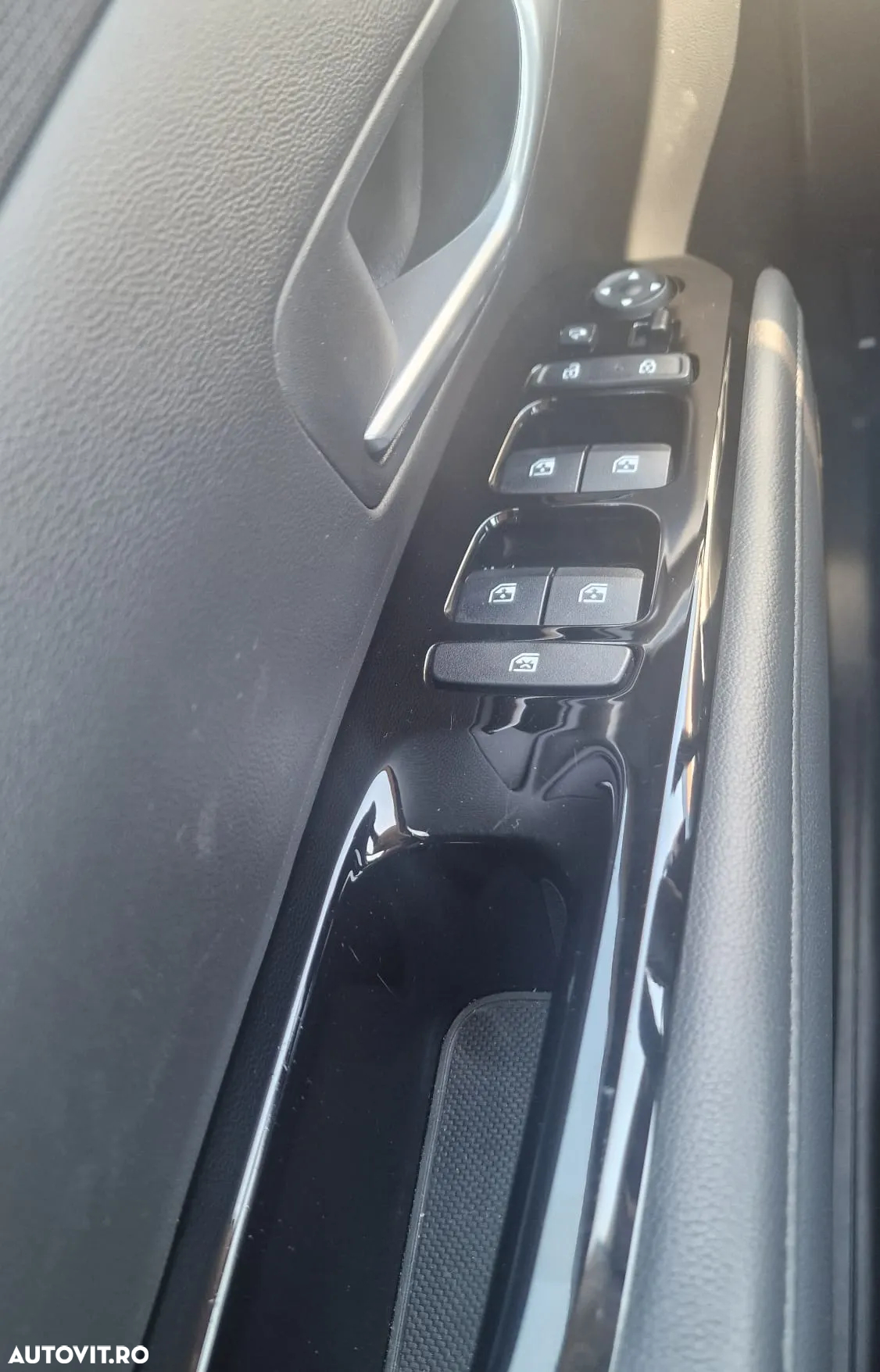 Hyundai Tucson HEV 1.6 l 230 CP 4WD 6AT Premium - 13