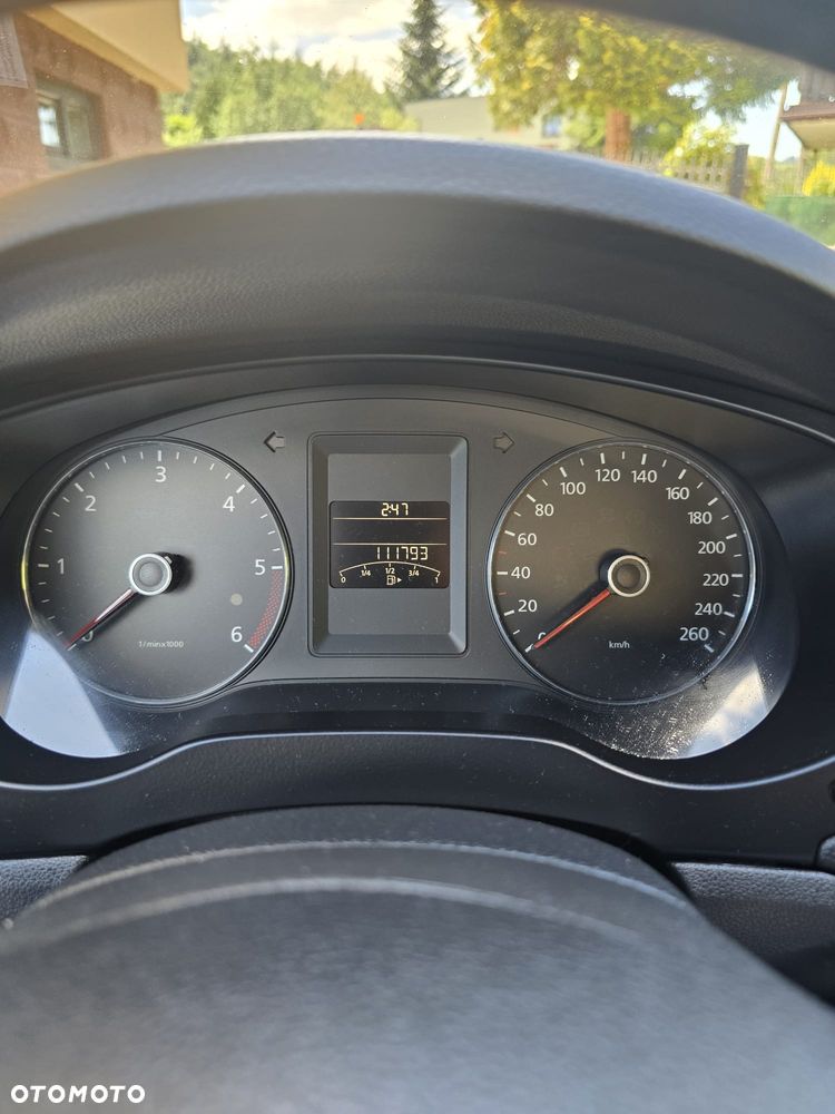 Volkswagen Jetta 2.0 TDI Comfortline - 9