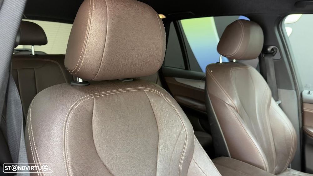 BMW X5 25 d xDrive Pack M - 32