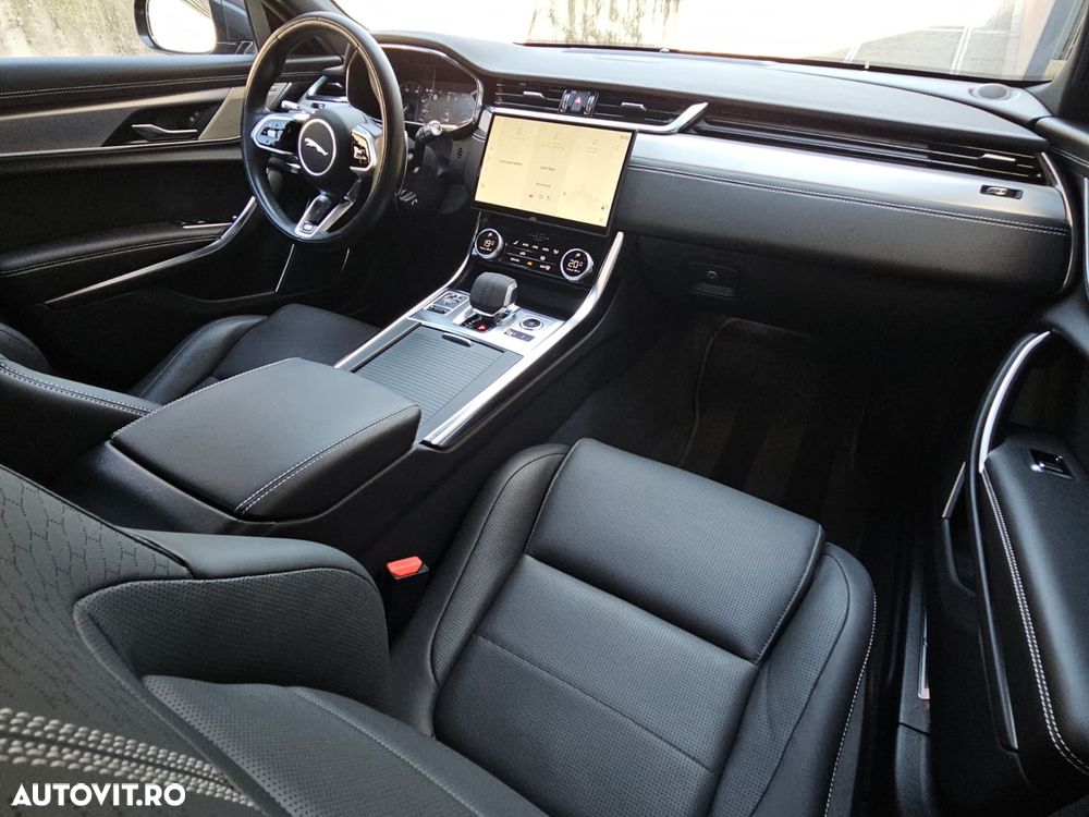 Jaguar XF P300 AWD R-Dynamic S - 6