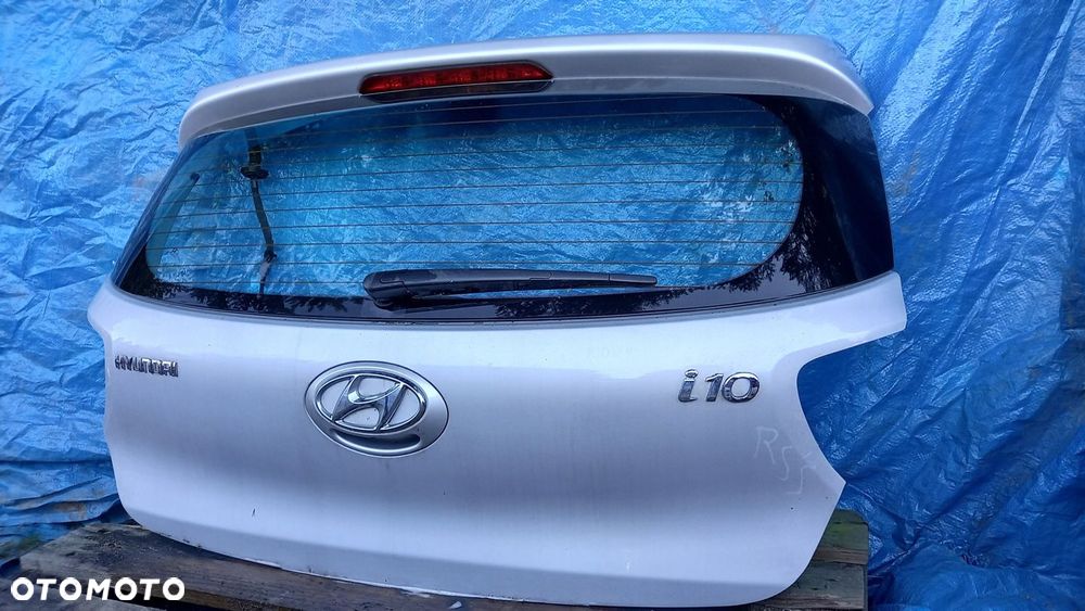 HYUNDAI I10 II 2017 LAK RYS KLAPA BAGAŻNIKA TYŁ - 2