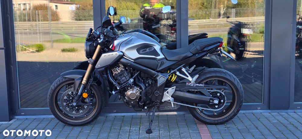 Honda CB - 25