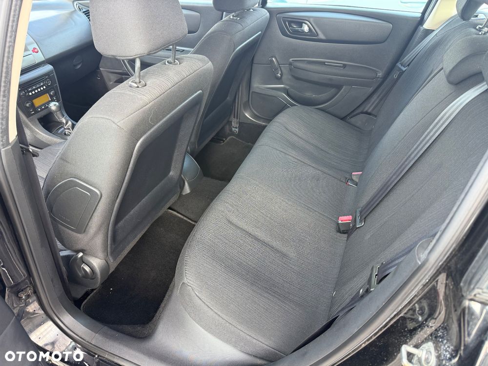 Citroën C4 HDi 110 FAP Style - 14