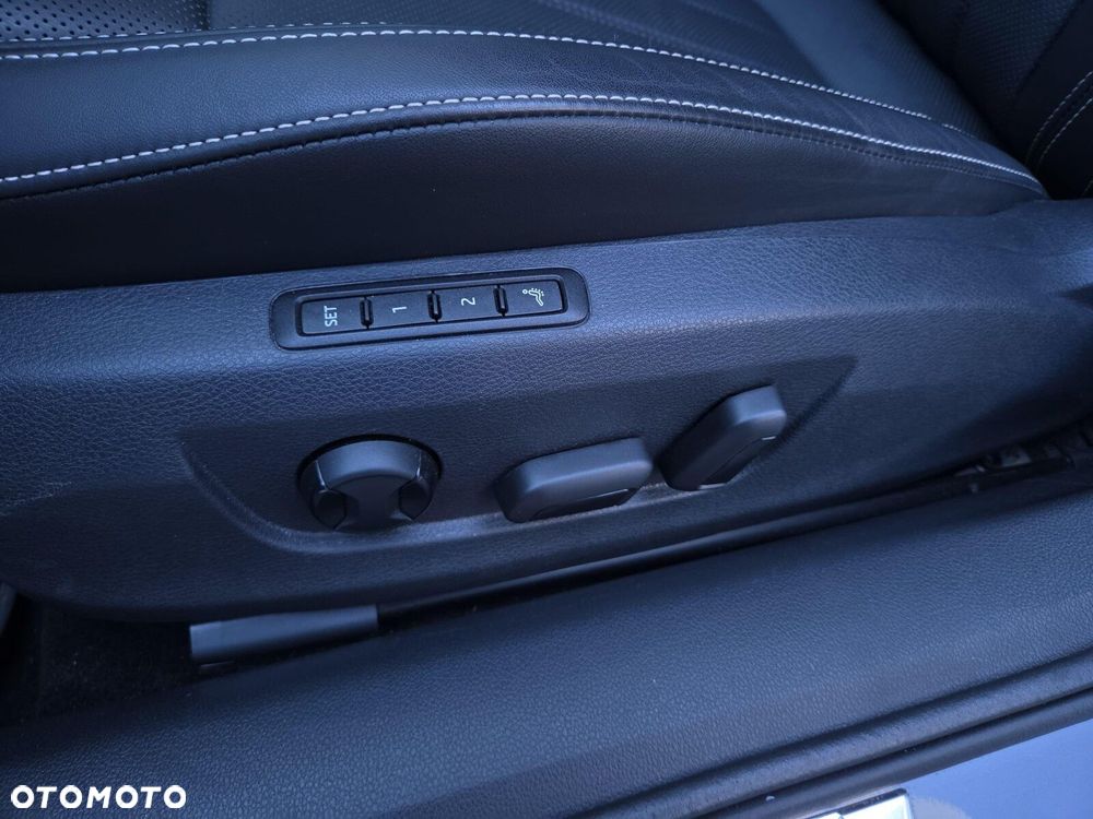 Skoda Superb 2.0 TDI SCR Style DSG - 15