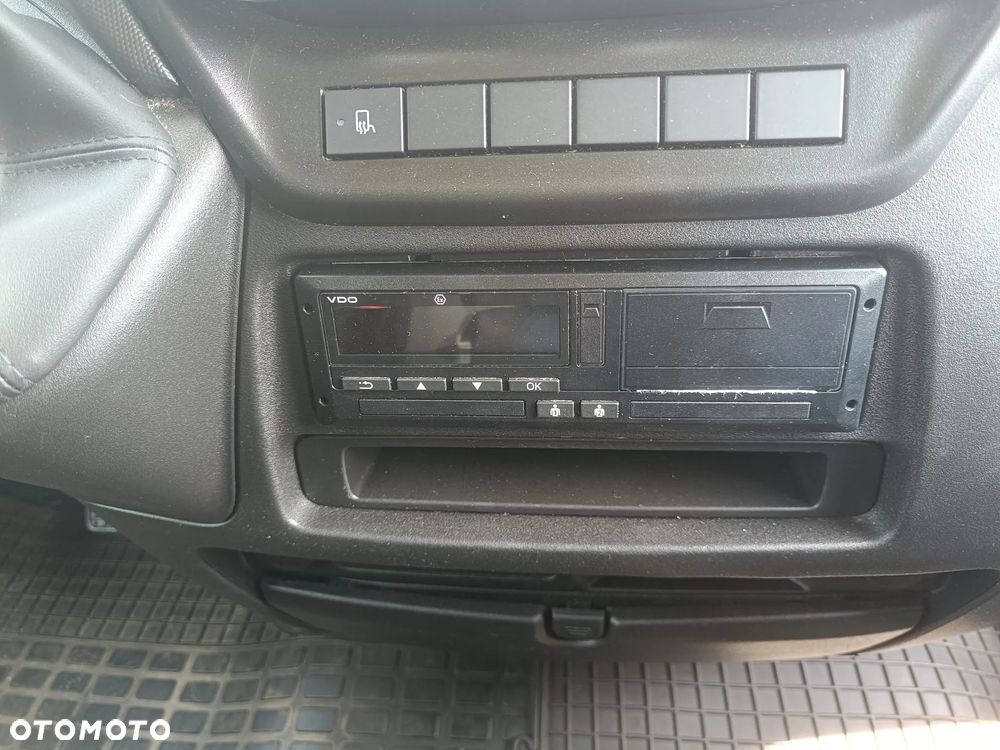 Iveco 35S18 Daily MAX Euro 6 D - 9