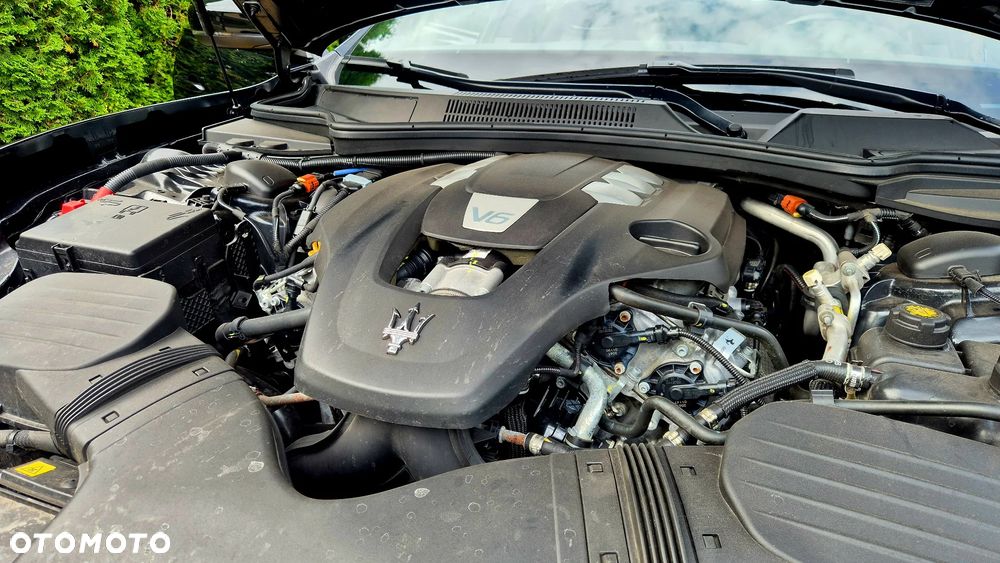 Maserati Ghibli Modena - 16