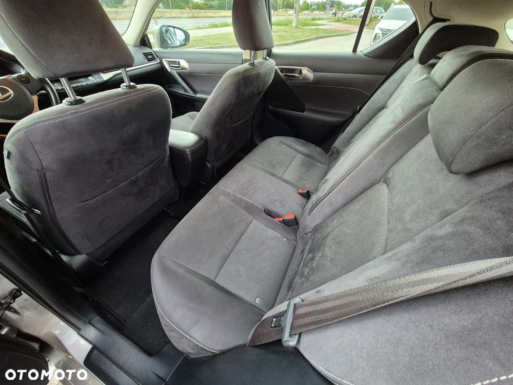 Lexus CT Standard - 17