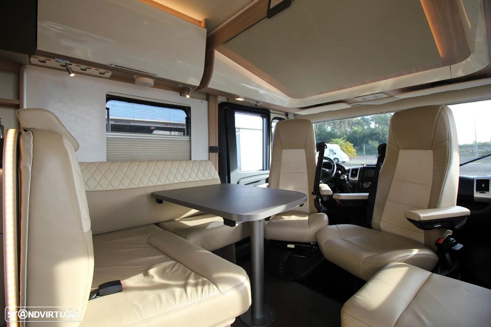 Burstner Ixeo I 728 G *CAMAS GÉMEAS + BASCULANTE* - 4