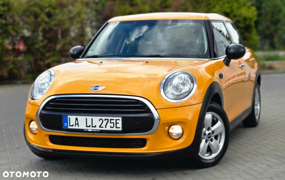 MINI ONE First - 2