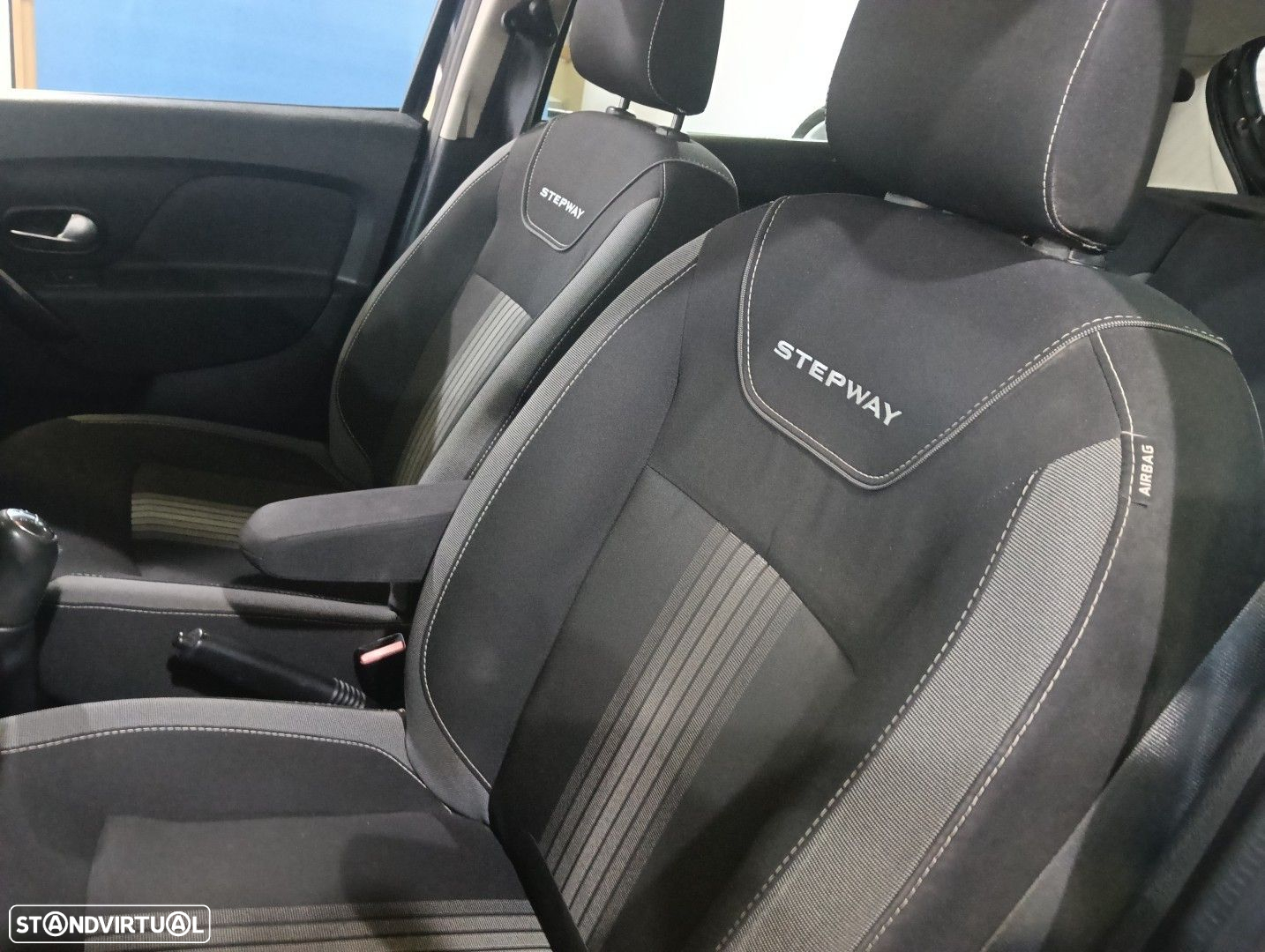 Dacia Sandero 0.9 TCe Stepway - 10