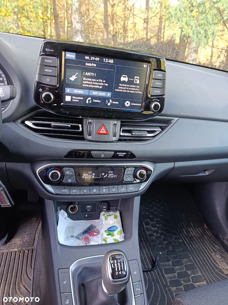 Hyundai i30 1.5 T-GDI 48V Smart - 4