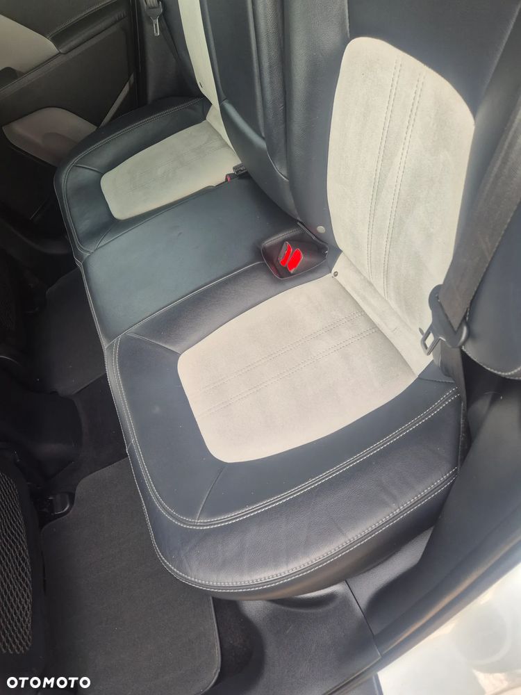 Kia Sportage 2.0 CRDI 184 AWD Platinum Edition - 10