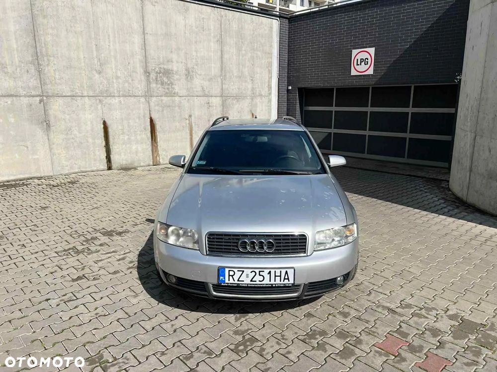 Audi A4 - 12