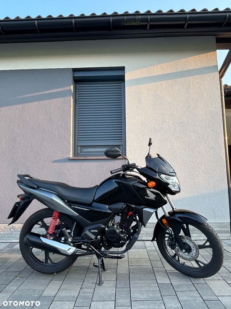 Honda CBF - 2