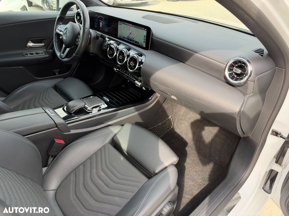 Mercedes-Benz A 180 d Sedan 7G-DCT Style - 8