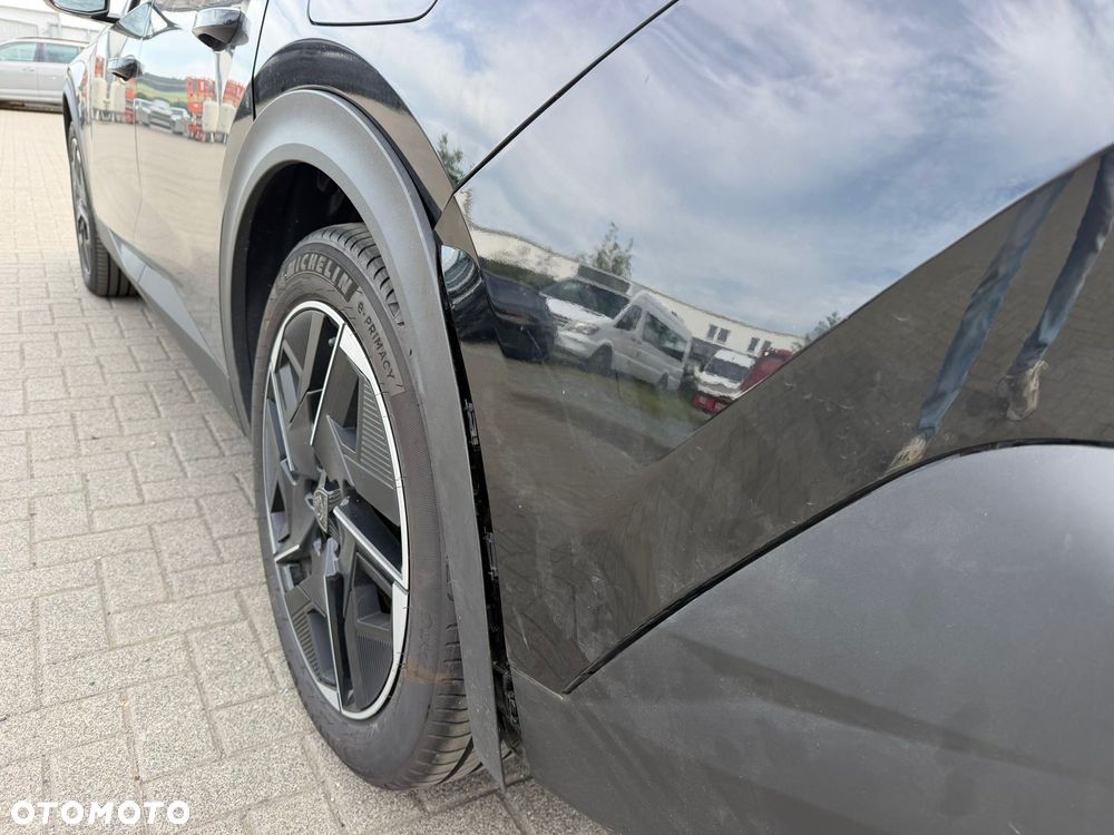 Peugeot 408 180 e-EAT8 Allure Pack - 6