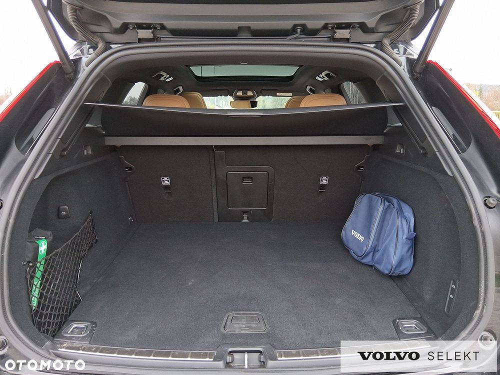 Volvo XC 60 - 33
