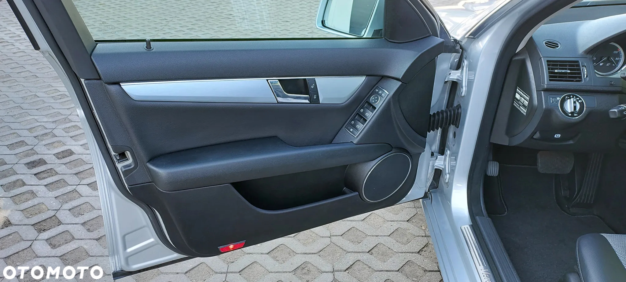 Mercedes-Benz Klasa C - 31
