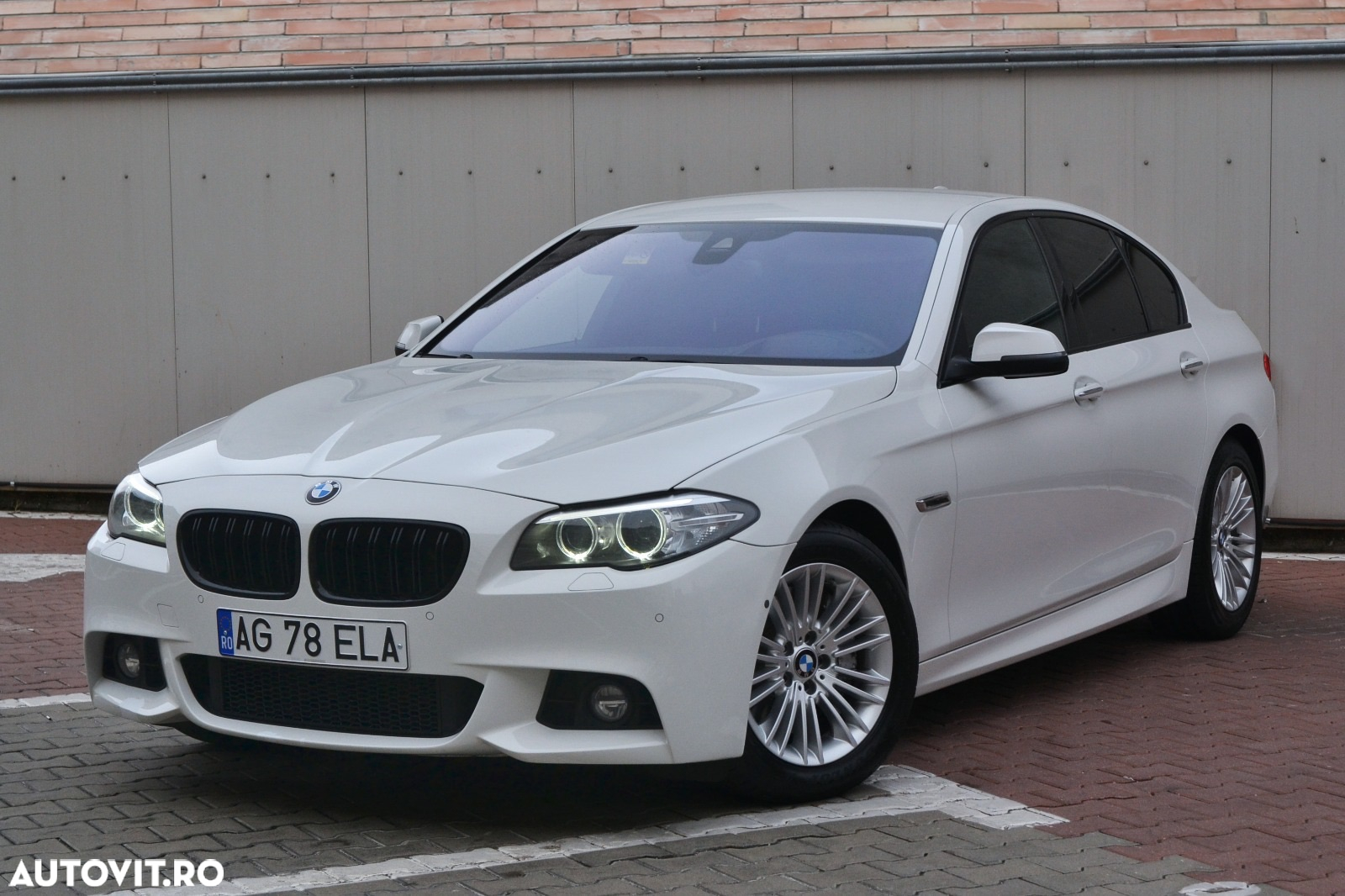 BMW Seria 5 520d EfficientDynamics Edition AT - 2