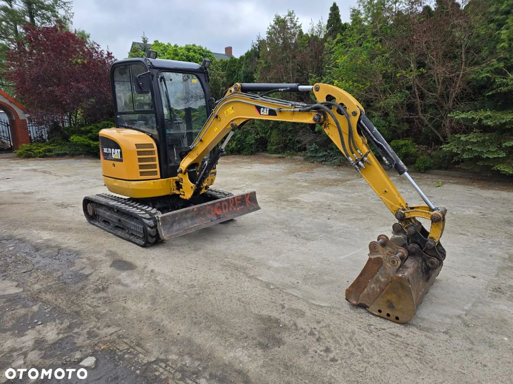 Caterpillar 302.7 - 6