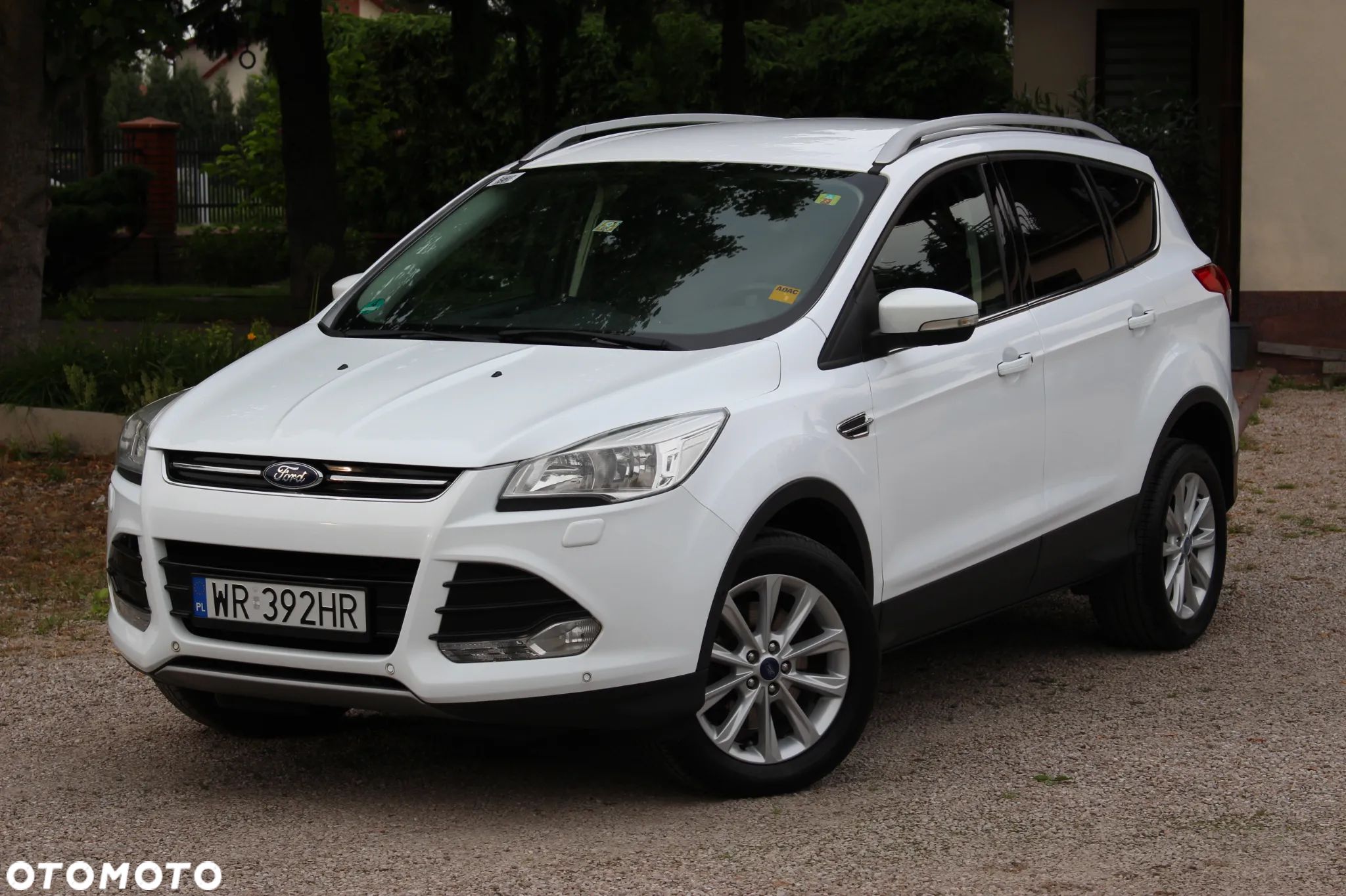 Ford Kuga 2.0 TDCi 2x4 Titanium - 1