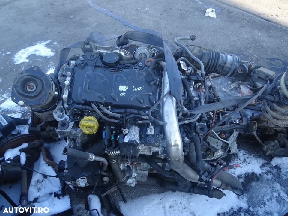 Vand Motor Renault Trafic 2.0 DCI 150CP M9R Euro4 din 2008 - 1