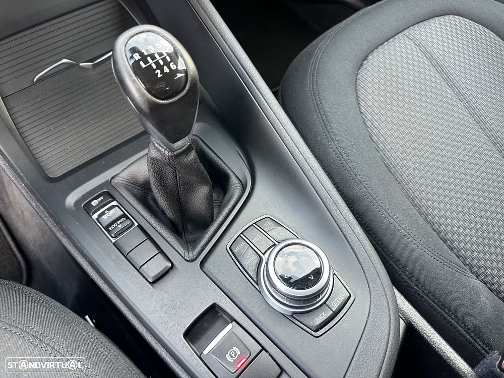 BMW X1 16 d sDrive - 12