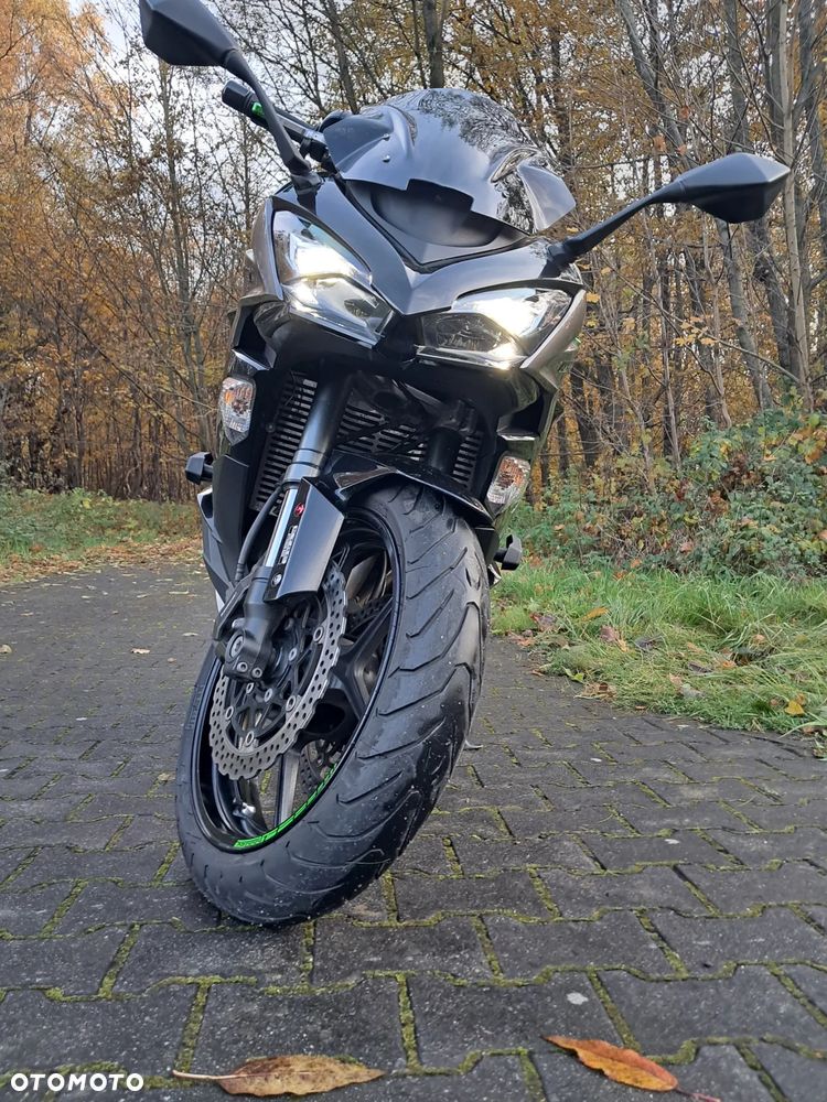 Kawasaki Ninja 1000 SX - 11