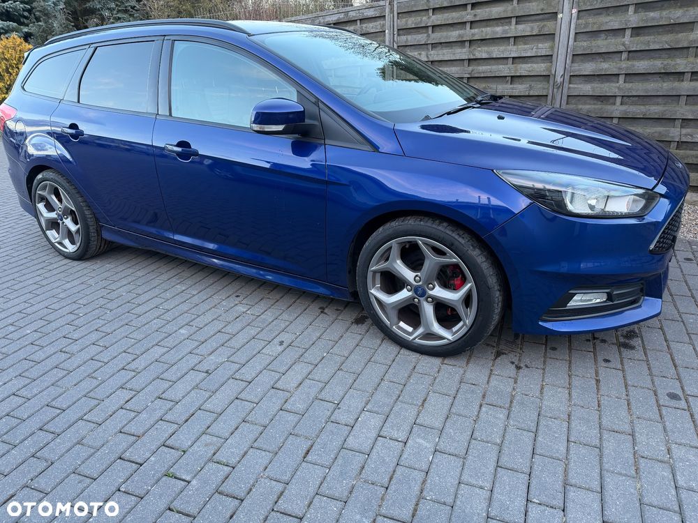 Ford Focus ST - 2