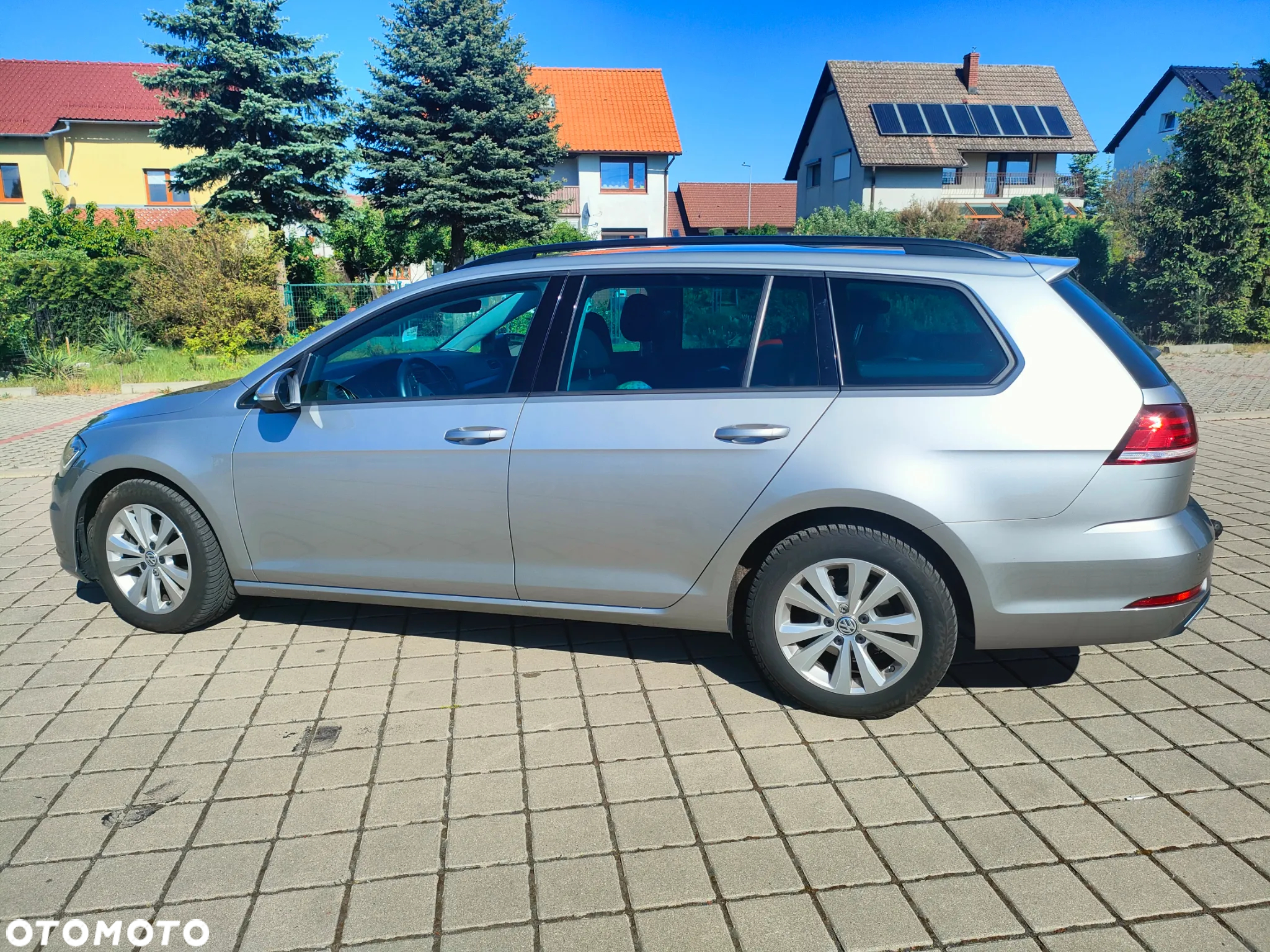 Volkswagen Golf VII 1.6 TDI BMT Comfortline - 26