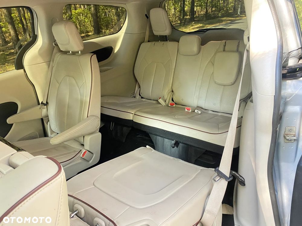 Chrysler Voyager - 12