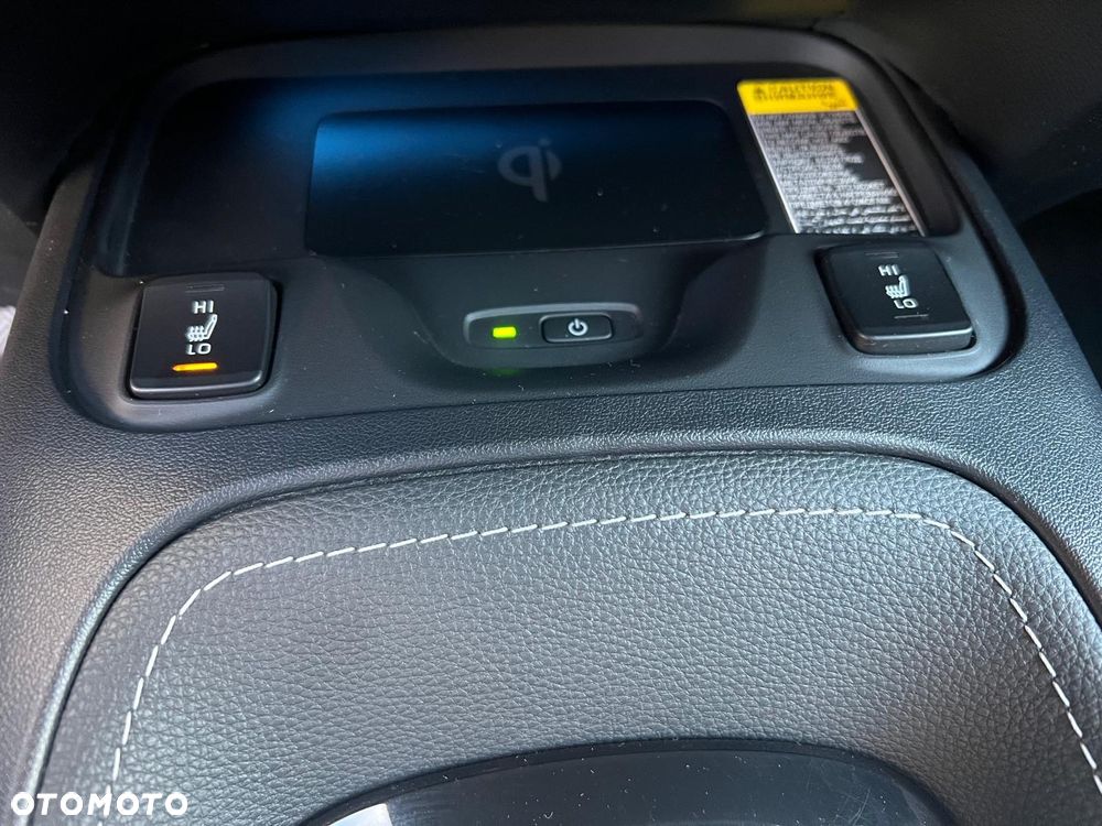 Toyota Corolla 2.0 Hybrid Executive - 15