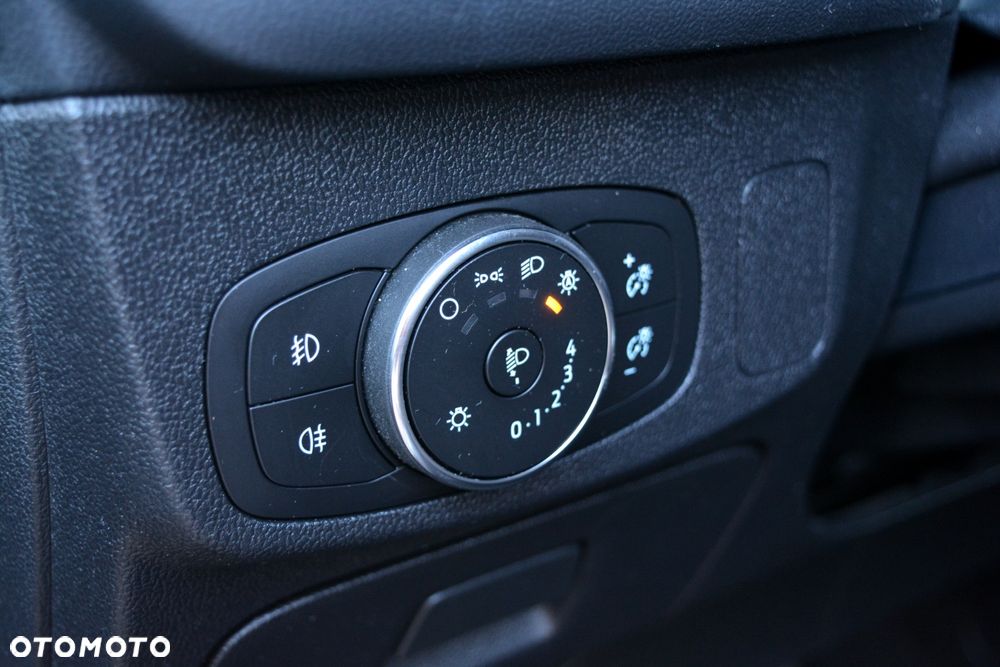 Ford Focus 2.0 EcoBlue Active Business - 9