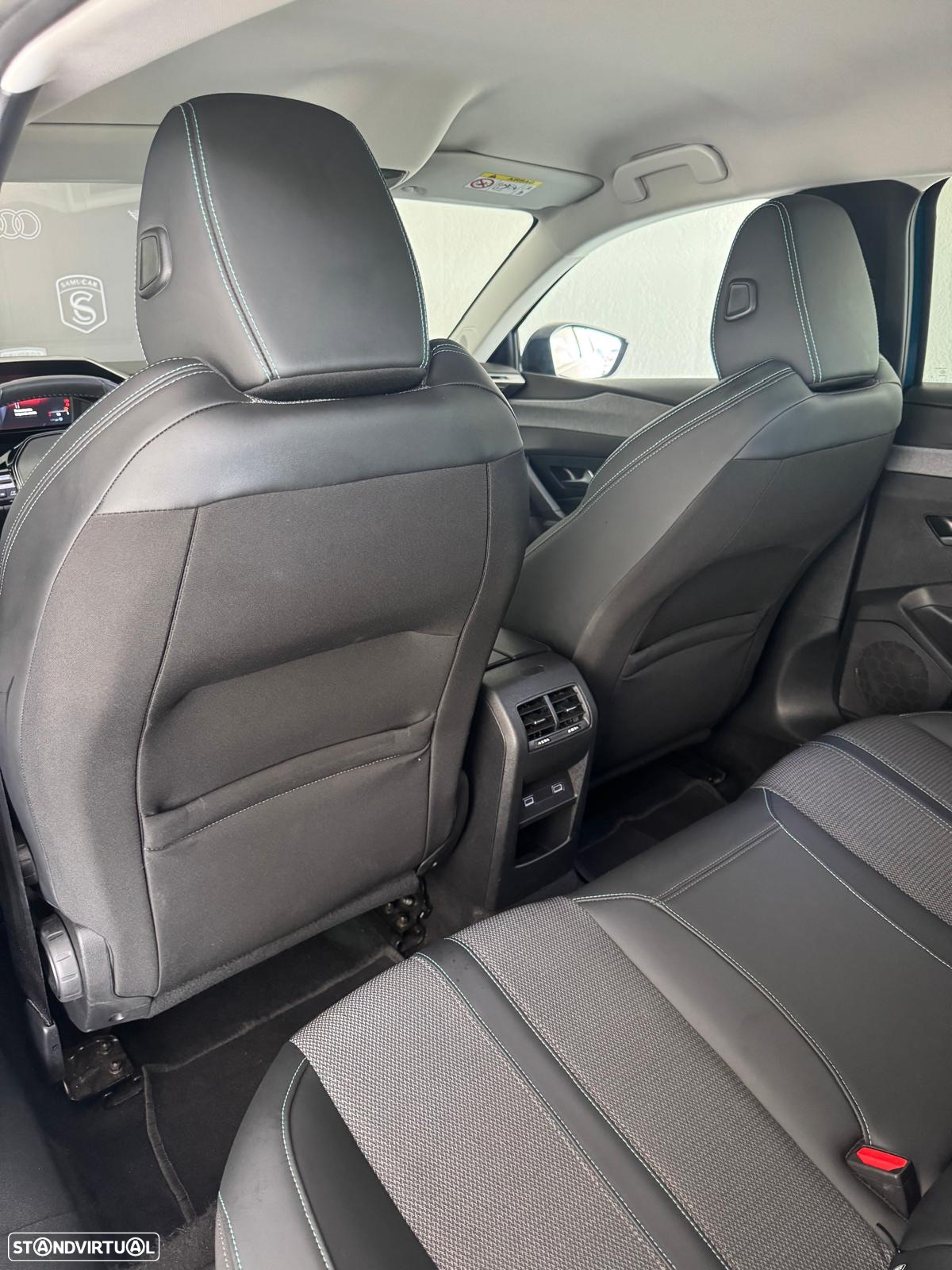 Peugeot 308 1.2 PureTech Allure Pack EAT8 - 18